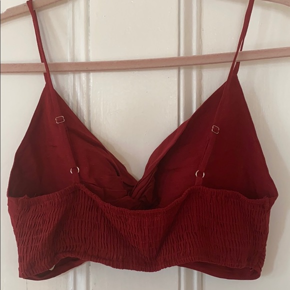Red crop top - Picture 2 of 2